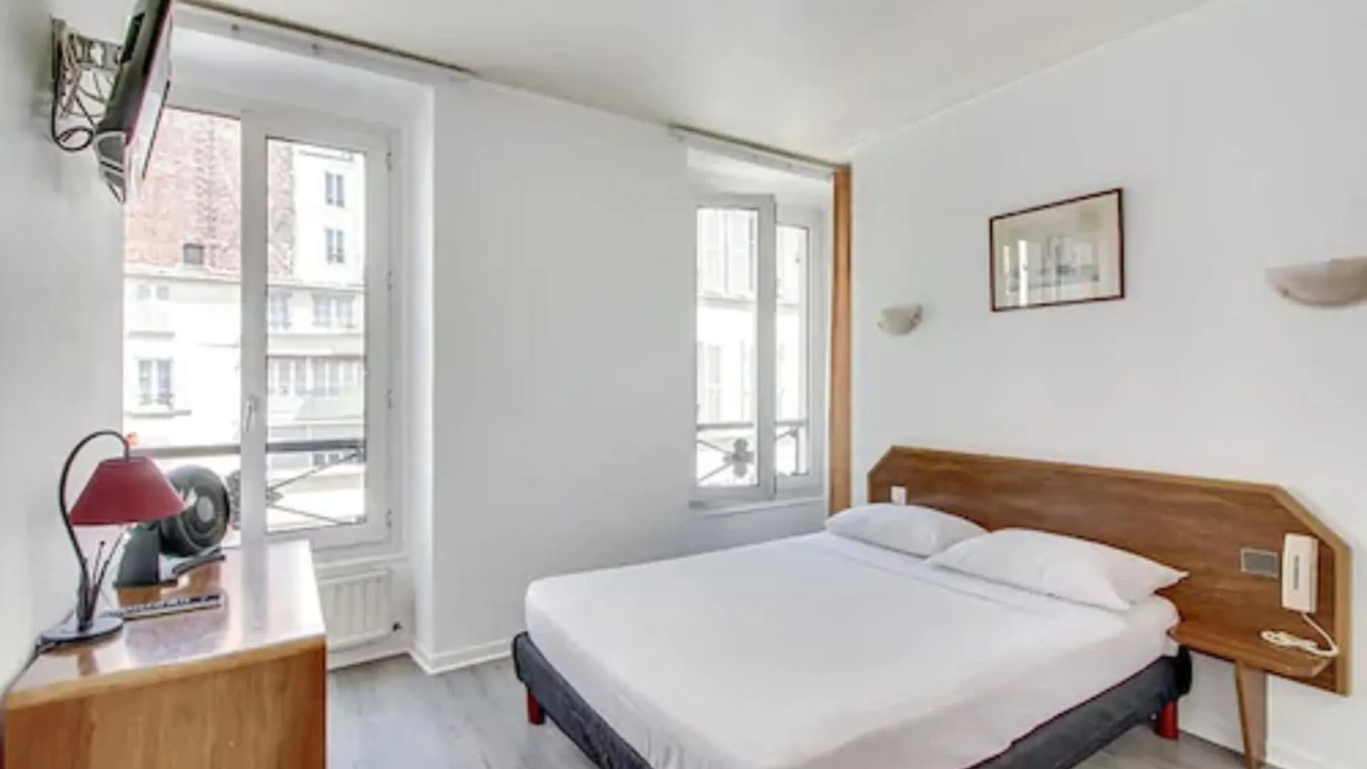 Hotel De Cabourg contacts